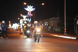 BIB: 
                            <button type="button" onclick="openModal(23382628)" class="btn btn-primary btn-sm float-right btn-popup" data-toggle="modal" data-target=".modal-high-quality">
                        <i class="fas fa-shopping-cart"></i> Add to Cart
                    </button>
                                            <button type="button" onclick="isThisMe(23382628, true)" class="btn btn-success btn-sm float-right btn-popup btn-isme hidden" data-toggle="tooltip" data-placement="bottom" title="นี่คือรูปของคุณใช่ไหม คลิกที่นี่เพื่อเอาเข้าอัลบั้ม">
                        <i class="fas fa-plus"></i> Add to album
                    </button>
                    <button type="button" onclick="isThisMe(23382628, false)" class="btn btn-warning btn-sm float-right btn-popup btn-isnotme hidden">
                        <i class="fas fa-ban"></i> Remove from album
                    </button>